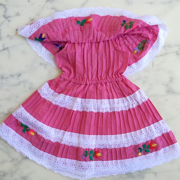 NWOT. Multi Color Embroidered Flowers and Lace Ruffled Dress. - Picture 4 of 7